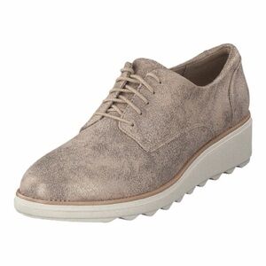 Clark’s Sharon Crystal Oxford. Stylish Gold Metallic Lace-Up Shoes.